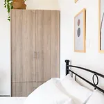 Coastal Elegance 1-min To The Lejlighed